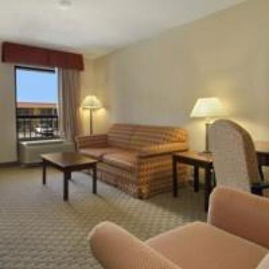 Baymont By Wyndham Mobile/ I-65 Hotel Room photo